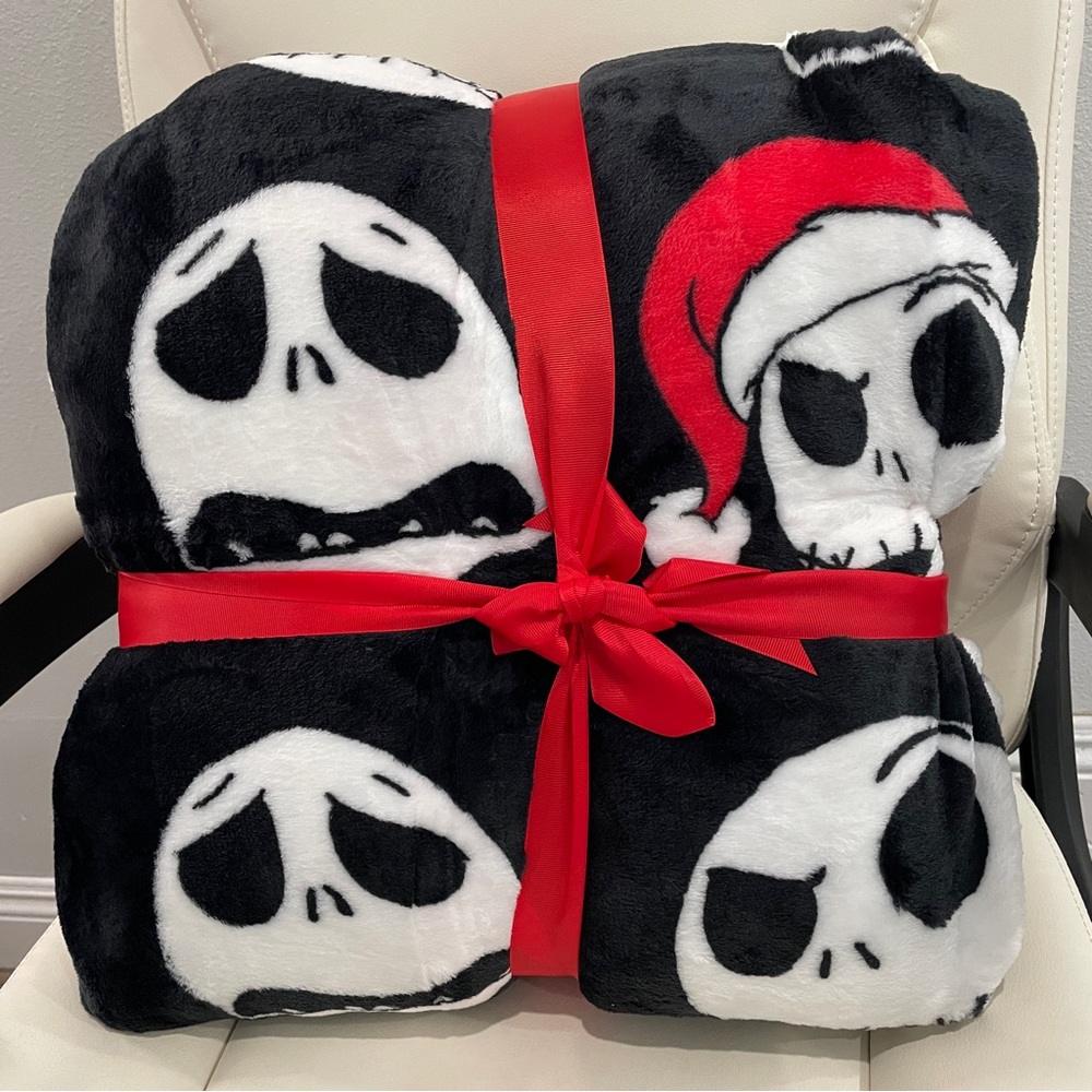 NEW Disney Nightmare Before Christmas‎ Jack Skellington Plush Blanket Full Queen